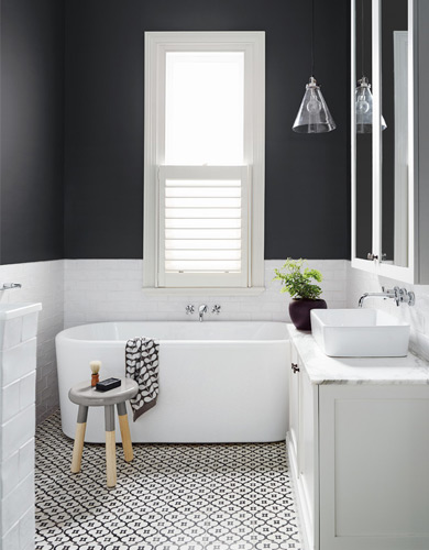 Black White Bathroom